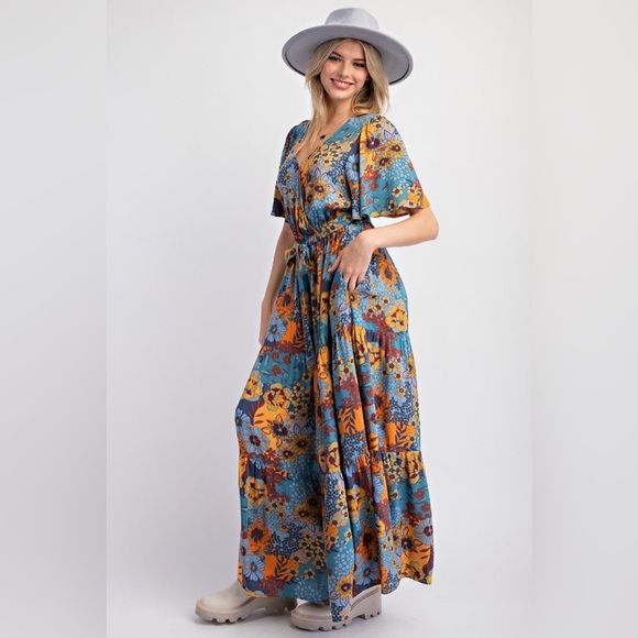 #307 FIRM 🌸Easel Floral Maxi Dress - Picture 3 of 3